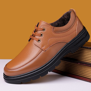 Chaussures décontractées en cuir véritable pour hommes, bout rond, doublure en peluche, semelle extérieure en caoutchouc, chaudes, antidérapantes, pour l'automne - Product Image 1