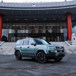 รถยนต์ Fangchengbao 2025 รุ่น Titanium 7 ขับเคลื่อน 4 ล้อ ไฮบริด SUV Leopard 7 รถ SUV ขนาดใหญ่สุดหรู Leopard 7 เครื่องยนต์ขับเคลื่อน 4 ล้อ และพวงมาลัยซ้าย Leopard 7 มีรถพร้อมส่ง - Product Image 2