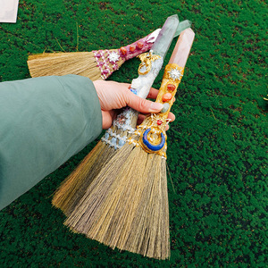 Cristallo curativo 1 pezzo di cristallo di ametista di quarzo rosa naturale cristallo magico con montante di cristallo regalo di energia <span class=keywords><strong>della</strong></span> <span class=keywords><strong>scopa</strong></span> <span class=keywords><strong>della</strong></span> <span class=keywords><strong>strega</strong></span> - Product Image 5