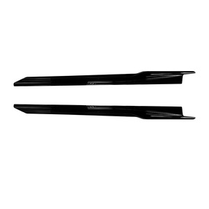 Jupes latérales Amp-Z pour BMW X7 G07 M Sport 2019+ finition noire piano, texture fibre de carbone, finition mate, kit carrosserie - Product Image 5