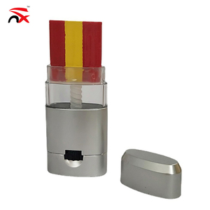Aficionados al fútbol con logotipo personalizado OEM para adultos, pintura corporal, palo mágico, payaso, suministros <span class=keywords><strong>extraños</strong></span>, bandera, pintura facial, colores - Product Image 2