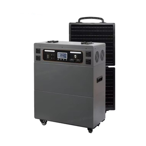 Sistema di Energia Solare ad Alta Potenza 5000W Certificato CE RoHS, Stazione di Accumulo in Ferro per Uso Domestico e Esterno - Product Image 1