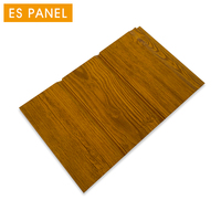 De madera de aislamiento de espuma de poliuretano de techo de metal del panel de la decoración