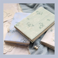 Nouvelle arrivée : Housse de carnet en tissu dentelle florale, couverture de carnet personnalisée faite à la main A5 pour la prise de notes, l'écriture, la papeterie de bureau