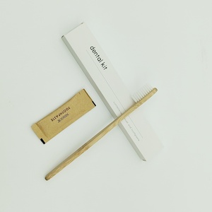 Set de Artículos de Aseo Desechables de Lujo Personalizados y Ecológicos para Hotel con Kits de Afeitado y Dental, Esenciales de Viaje Portátiles - Product Image 5