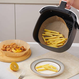 Papiers de cuisson carrés pour friteuse à air, qualité alimentaire, résistants aux hautes températures, jetables, rouleaux de cuisine pour la cuisson - Product Image 3
