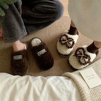 XIXITIAO Pantoufles d'hiver douces en peluche avec nœud, style rétro, pour couple, antidérapantes, chaudes et moelleuses, pour hommes et femmes, usage intérieur