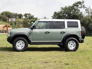 ฟอร์ด บรองโก 2025 รุ่น 1966 บิ๊กฟุต อิดิชั่น <span class=keywords><strong>รถ</strong></span>ใหม่ ดีไซน์เหนือกาลเวลา พวงมาลัยแม่นยำ งานฝีมือเบาะนั่งระดับพรีเมียม ผู้ผจญภัยบนทุกพื้นที่ - Product Image 3