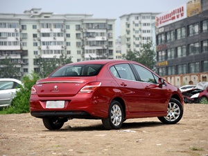 <span class=keywords><strong>Coche</strong></span> Usado Barato Peugeot <span class=keywords><strong>308</strong></span> 2015 2016 2017 1.2T Automático Gasolina Hatchback LHD Bajo Kilometraje Asequible en Venta - Product Image 4