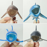 PVC creux dauphin requin rempli boisson à l'intérieur de l'océan animal jouet