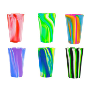 Nouveau produit : Verre à vin rouge en silicone, tasse à eau de voyage créative, fond plat, antidérapant, anti-chute, pour fêtes, camping, et bières. - Product Image 2