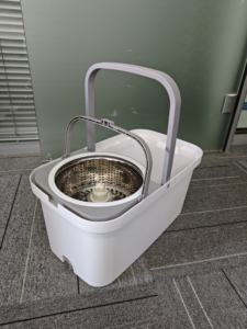 BENHENG, venta al por mayor, fregona de microfibra Magic Spin 360 con fregona de limpieza y fregona de poste retorcido inoxidable - Product Image 6