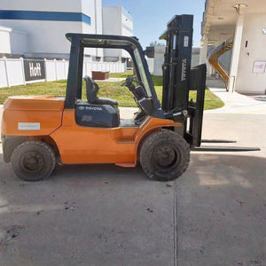 מלגזת דיזל משומשת של טויוטה 5 טון, מקורית מיפן, מלגזת משקל נגד 5 טון, קיבולת העמסה 5 טון, מלגזות טויוטה 50 30 20 25 - Product Image 3