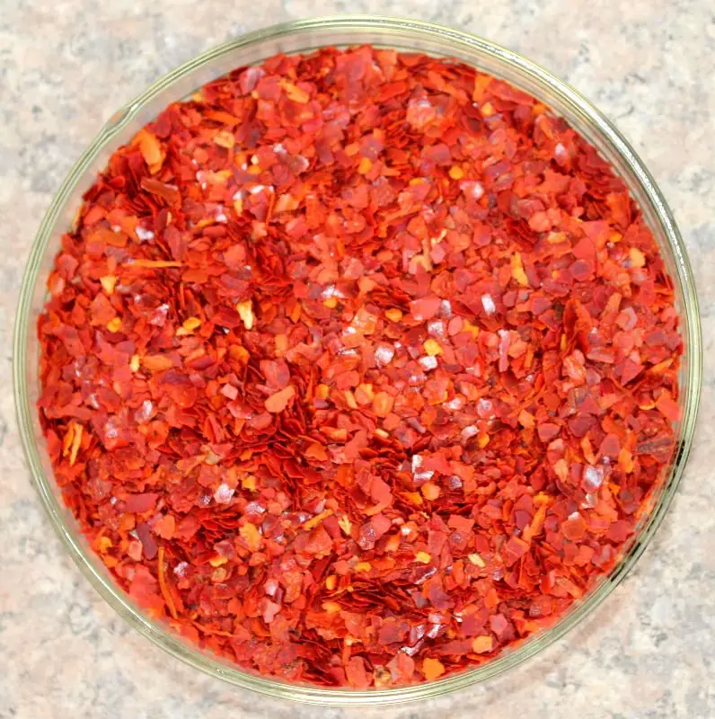 Fabrik Direkt verkauf Reine natürliche geräucherte Paprika Samen lose Chili Flocken Crushes