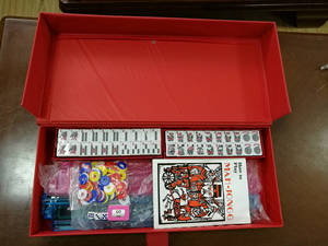 Coffret de <span class=keywords><strong>Mahjong</strong></span> Américain de Luxe Moderne en Mélamine Personnalisé en Usine, Haute Qualité, avec Règles, Indicateur de Vent et Dés - Product Image 2