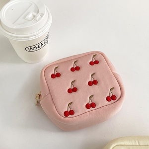Bolsa de Almacenamiento de Maquillaje Sanze, con Cierre, de Poliéster, Multifuncional, Diseño Portátil con Estampado de Cerezas, Monedero para Toallitas Sanitarias y Monedas - Product Image 6