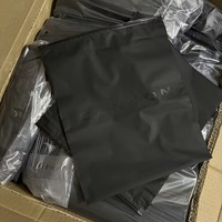 Sacs d'emballage transparents en plastique personnalisés avec logo, pour vêtements, T-shirts, sacs à fermeture éclair givrés noirs