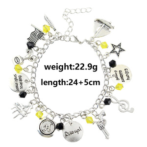 Bracelet et Jonc de poignet avec motifs musicals, d'armes, de symboles et de feuilles, inspirés du musical de Broadway « Rise Up » de Ha Milton Hamilton, inspiré de la musique. - Product Image 6