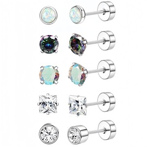 Pendientes geométricos de acero inoxidable con forma de estrella y engaste de garra para cartílago de la oreja, joyería de moda. - Product Image 3