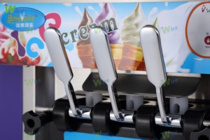 Machine à glace et yaourt glacé automatique WICE 5L*2, 2+1 saveurs, en acier inoxydable, usage commercial, prix usine WICB-MQL22 - Product Image 3