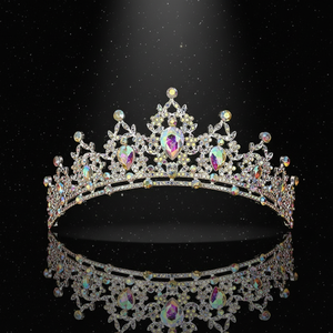 Corona Nuziale Tiara Stile Europeo e Americano, Fatta a Mano, Placcata Argento, in Lega <span class=keywords><strong>con</strong></span> Cristalli e Perline di Strass, Ingrosso, Corona Colorata - Product Image 1