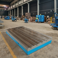 Plate-forme en fonte de haute qualité avec plaque de lit de surface à fentes en T pour les applications de machines d'inspection comprenant un accessoire de support