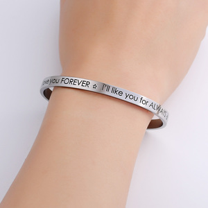Pulsera lisa de acero inoxidable con brazalete abierto y grabado con mensaje "<span class=keywords><strong>Te</strong></span> amaré para siempre, <span class=keywords><strong>te</strong></span> gustará para siempre" - Product Image 2