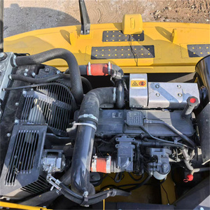 Excavatrice sur chenilles d'occasion Komatsu PC300LC-8MO de 30 tonnes, modèle PC300-7, avec lignes hydrauliques et accessoires personnalisés - Product Image 6