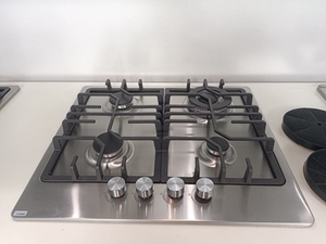 Cuisinière encastrable professionnelle à gaz 4 brûleurs en acier inoxydable et fonte émaillée avec protection anti-extinction de flamme - Product Image 6
