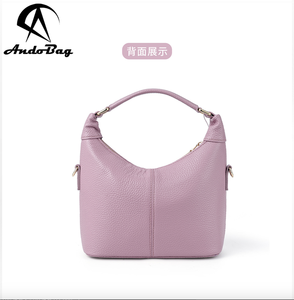 กระเป๋าหนังวัวแท้ AndoBag สำหรับผู้หญิง สาวๆ แฟชั่นใหม่ กระเป๋าสะพายไหล่สุดหรู กระเป๋าถือลำลองสำหรับผู้หญิง รุ่น 6099 - Product Image 3