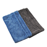 Serviette de nettoyage auto noire torsadée à séchage rapide, réutilisable, avec logo personnalisé, emballage individuel en sac PE pour le lavage de voiture