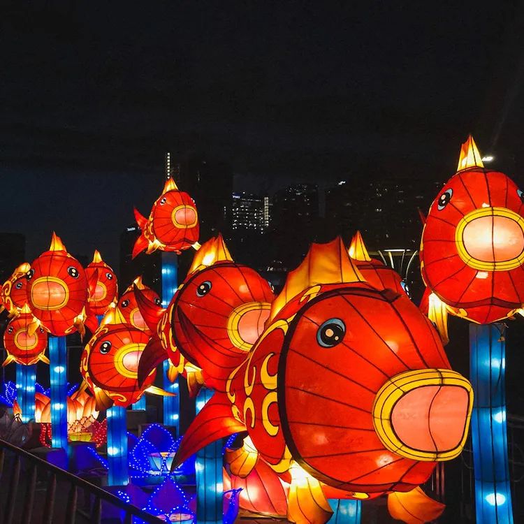 Outdoor Waterafstotend Aziatische Veelkleurige Kunstmatige Kerst Tutorial Festival Lotus Bloem Lantaarn Led Licht Zijde Lantaarn