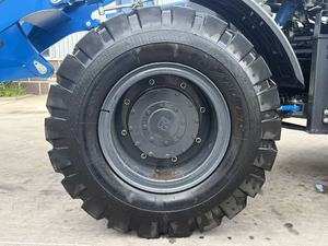 Cargadora Frontal Compacta de 1 Tonelada, Tracción en las Cuatro Ruedas, Motor Diésel de 37kW, Caja de Cambios PLC, 1 Año de Garantía, Gran Venta para Almacén en el Extranjero - Product Image 6
