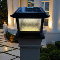 Lampe LED solaire murale extérieure IP44 étanche avec un angle de faisceau de 360° et une lumière blanc chaud pour parc à thème