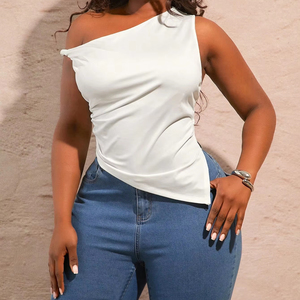 T-<span class=keywords><strong>shirt</strong></span> sexy à col incliné pour femmes de <span class=keywords><strong>grande</strong></span> <span class=keywords><strong>taille</strong></span>, haut irrégulier <span class=keywords><strong>sans</strong></span> manches à épaules dénudées pour l'été - Product Image 1