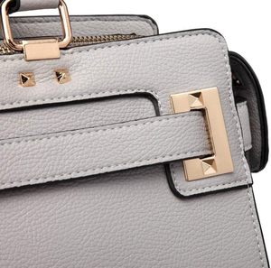 Moderne fermeture éclair PU solide Pet <span class=keywords><strong>Transport</strong></span> Carrier petit moyen <span class=keywords><strong>chien</strong></span> <span class=keywords><strong>sac</strong></span> de voyage compagnie <span class=keywords><strong>a</strong></span>érienne approuvé chat <span class=keywords><strong>sac</strong></span> à <span class=keywords><strong>dos</strong></span> pour la <span class=keywords><strong>randonnée</strong></span> transportant chiot - Product Image 3