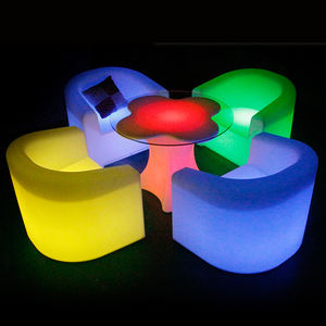 Set di Divani in <span class=keywords><strong>Plastica</strong></span> Bianca e Rosa per Soggiorno con Luci LED, Mobili Moderni a Due Posti - Product Image 1