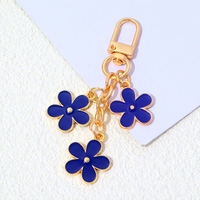 Gantungan Kunci Bunga Berlapis Email Logo Kustom Grosir, Gantungan Kunci Floral Dekoratif, Produsen Aksesoris Tas, Label Pribadi, Grosir