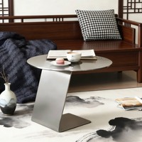 Table basse de balcon de style industriel et luxueux pour usage commercial - Mocha et table basse avec base en acier inoxydable