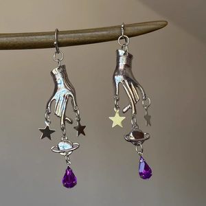 Boucles d'oreilles en alliage Purple Magic Hand pour femmes, design tendance avec pendentif étoile à cinq branches, boucles d'oreilles chics - Product Image 2