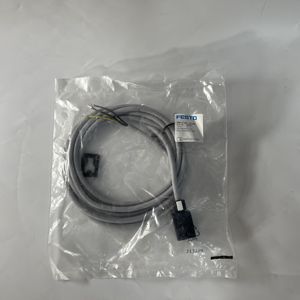 ซ็อกเก็ตปลั๊กของแท้100% ใหม่พร้อมสาย KMF-1-24DC-2.5-LED 30935 - Product Image 1