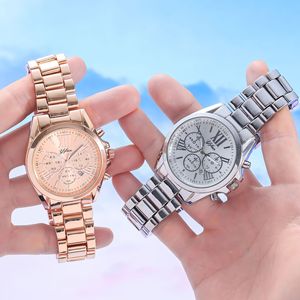 Nouvelle Collection : Ensemble de Montres Couple en Acier Inoxydable - Montre-bracelet Décontractée à Quartz Minimaliste avec Cadran à Chiffres Romains et Trois Cadrans, de Hangzhou - Product Image 3