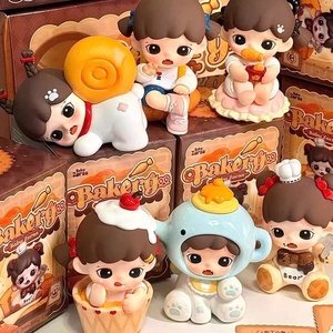 Zoraa Sister Bakery's Cute Frozen Toy Decoration Estatuilla de moda en una caja ciega de nueva llegada para regalos de cumpleaños - Product Image 2