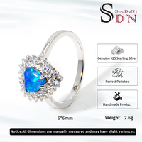 Bague en argent sterling S925 personnalisée OEM/ODM pour femmes, avec opale taille cœur et halo, idéale pour mariage et fiançailles