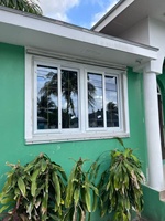 Ventana de PVC de Estilo Colonial para Impactos de Huracanes en Bahamas, Ventanas Corredizas de UPVC con Rejillas
