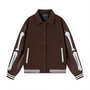 Chaqueta Varsity Marrón para Hombre con Apliques de Esqueleto, Mangas de Cuero PU, Estilo Urbano de Invierno, Cuello Mandarín, Logotipo Frontal, Forro de Algodón - Product Image 1