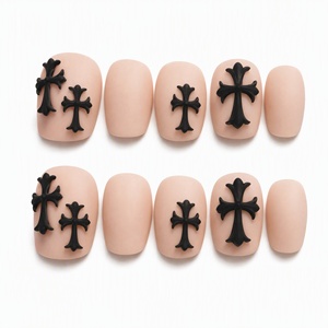 Faux ongles à presser rose nude couvrants avec motif croix noire 3D, pré-conçus pour les doigts - Product Image 2
