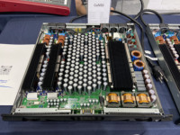 Amplificateur de puissance numérique M2-4200 DSP 2 canaux 8400W 1U en métal, 4 ohms, haute puissance pour enceintes/caissons de basses