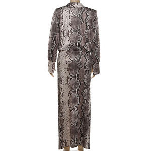 Peeqi K25D83794 Nuovo <span class=keywords><strong>Abito</strong></span> Autunnale da Donna alla Moda, Maniche Lunghe, Stampa Motivo Serpente, Sexy Scollatura Profonda a V, <span class=keywords><strong>Abito</strong></span> <span class=keywords><strong>con</strong></span> <span class=keywords><strong>Spacco</strong></span>, Vestito Casual <span class=keywords><strong>Lungo</strong></span> - Product Image 6