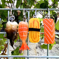 Modèle de poisson réaliste japonais pour sushis, porte-clés, pendentif, breloque décorative pour sacs de femmes, simulation en plastique, modèle de jouet XY